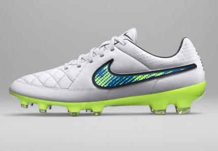 Nike Tiempo Legend V FG White Pack